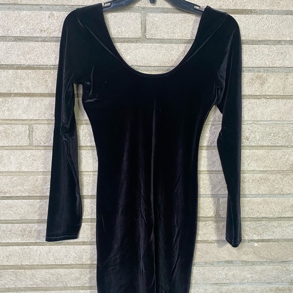 American Apparel Dresses & Skirts - NWT American Apparel velvet dress